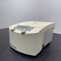 Beckman Coulter Microfuge 18 Centrifuge image 1